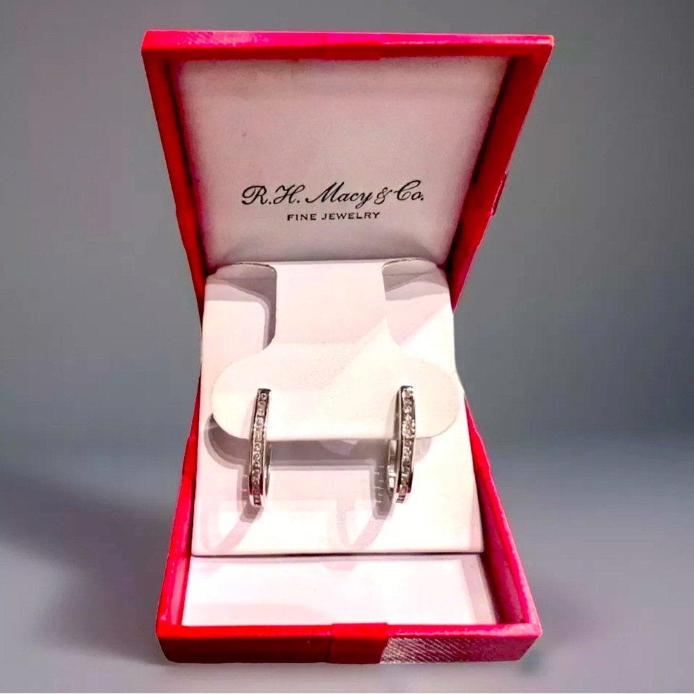 Macy’s Hinged Oval Hoop Channel Earrings Boxed 925 Sterling-SK9 Fine Jewelry NIB